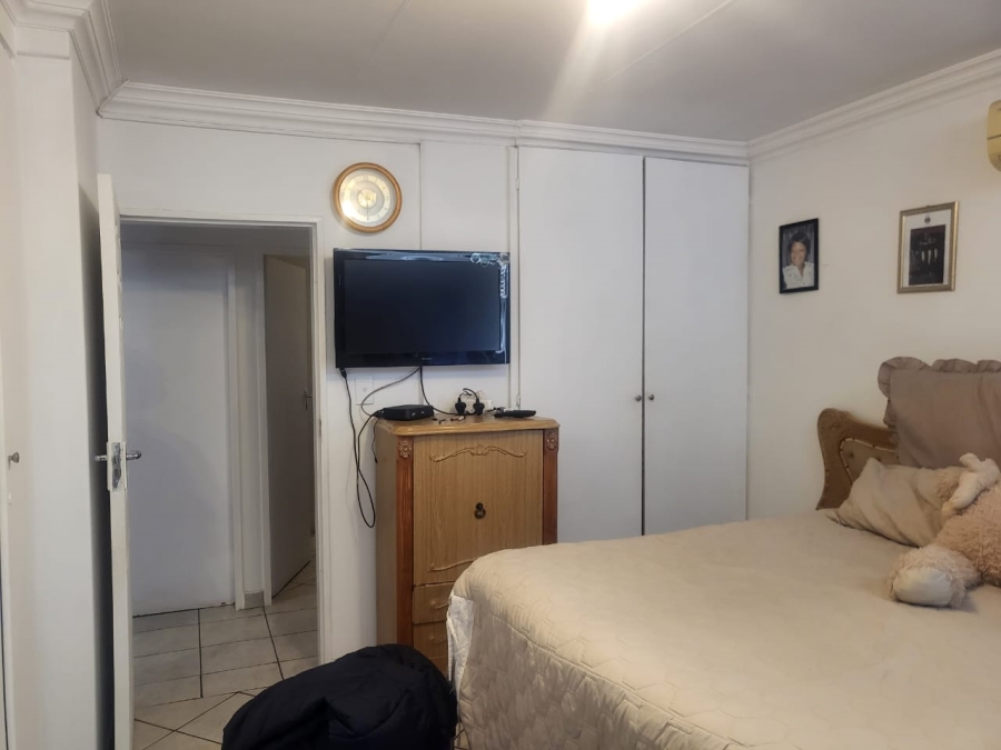 2 Bedroom Property for Sale in The Hill Gauteng