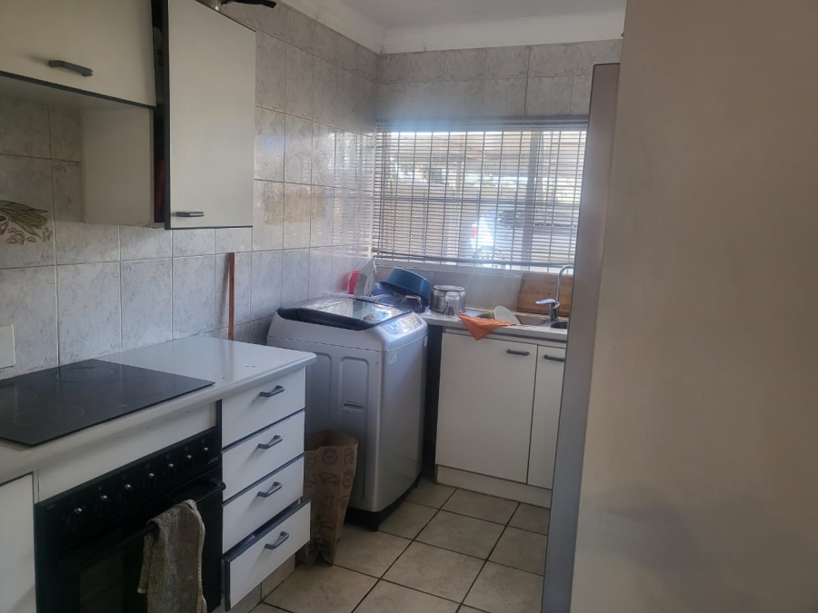 2 Bedroom Property for Sale in The Hill Gauteng