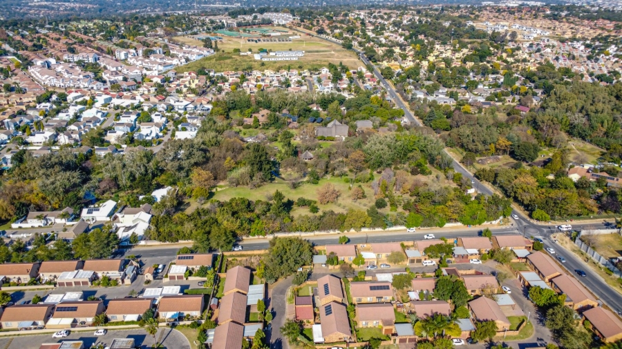  Bedroom Property for Sale in North Riding Gauteng