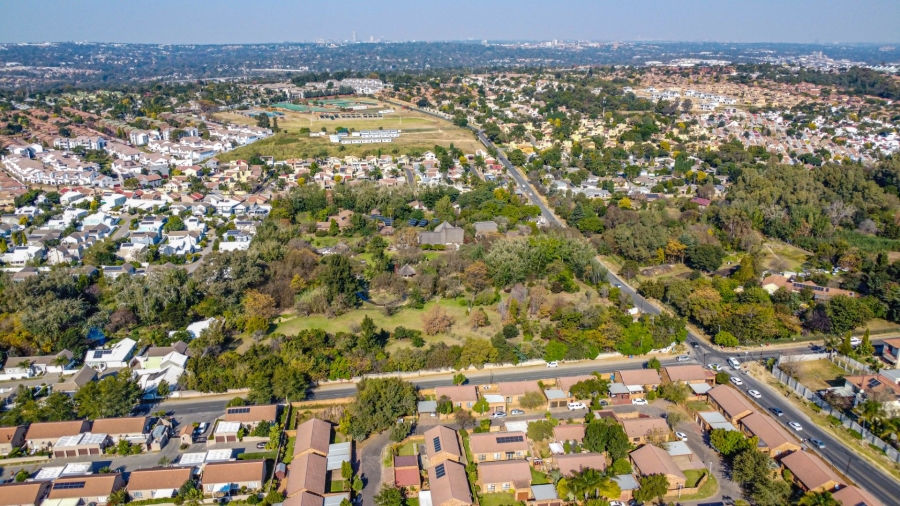  Bedroom Property for Sale in North Riding Gauteng