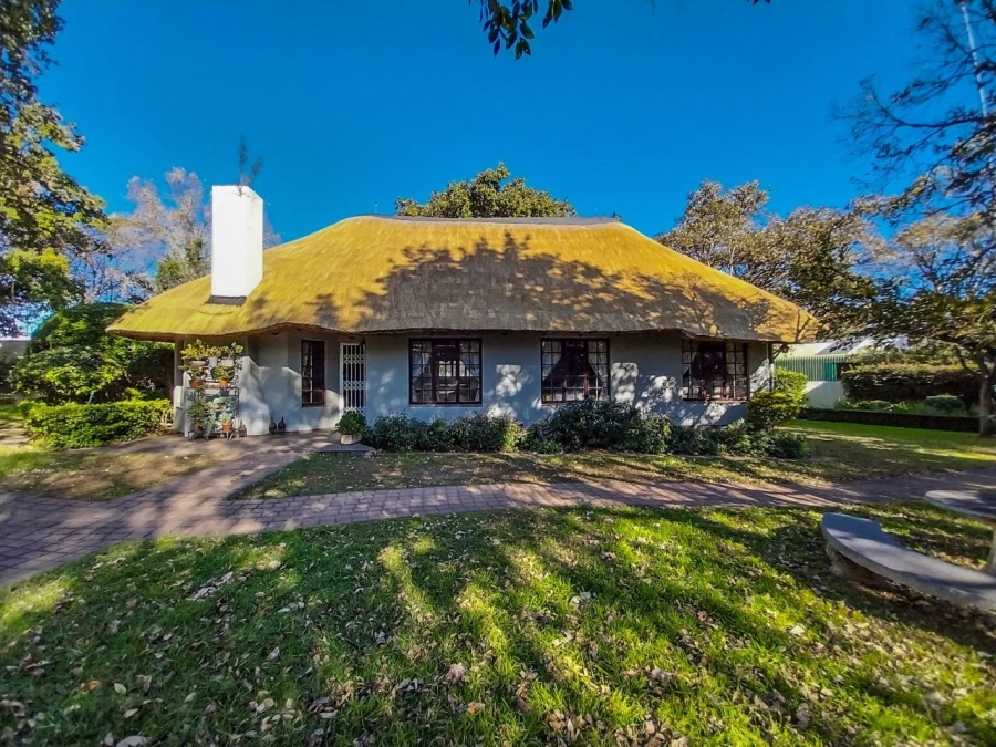 To Let 2 Bedroom Property for Rent in Doornrandje Gauteng