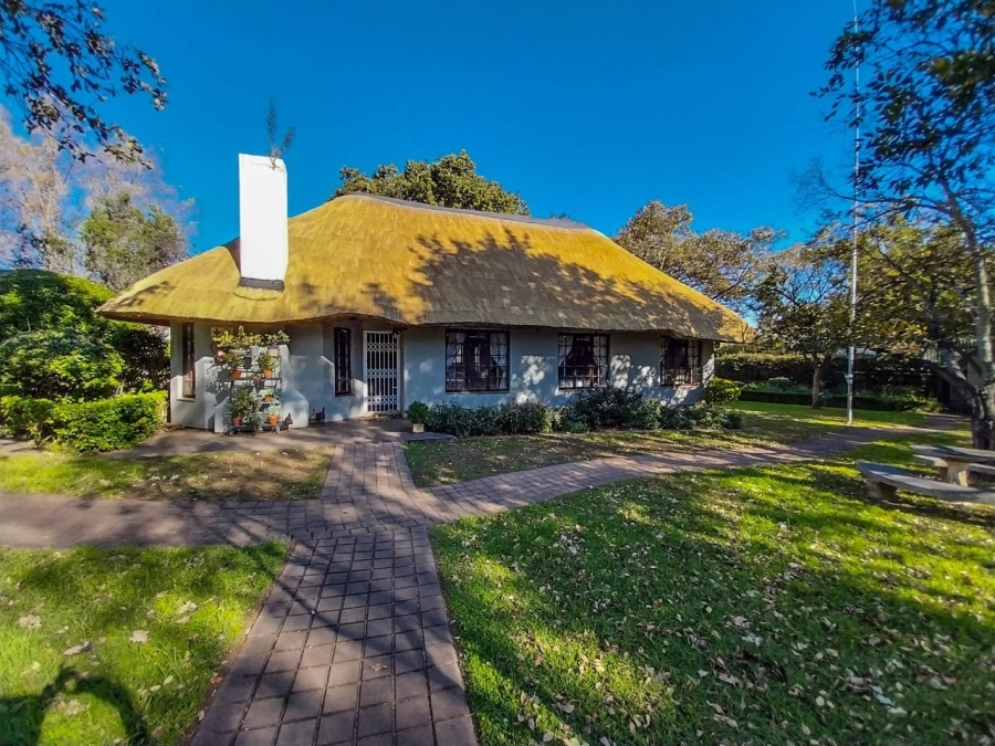 To Let 2 Bedroom Property for Rent in Doornrandje Gauteng