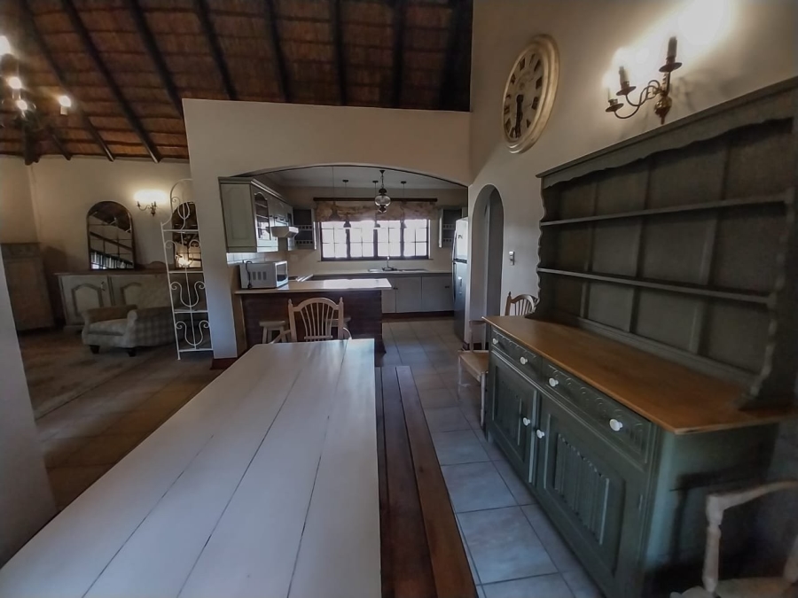 To Let 2 Bedroom Property for Rent in Doornrandje Gauteng
