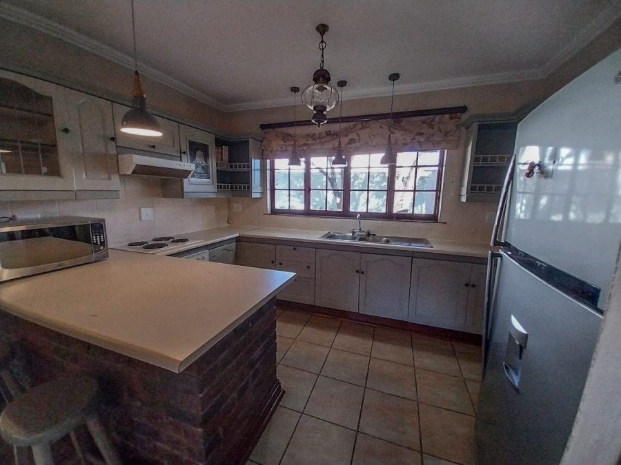 To Let 2 Bedroom Property for Rent in Doornrandje Gauteng