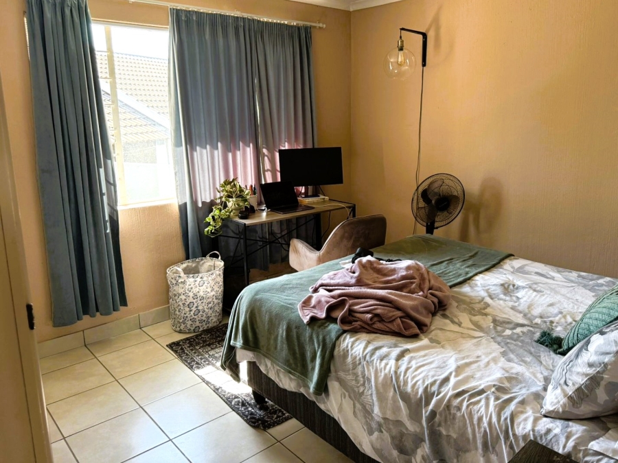 To Let 2 Bedroom Property for Rent in Northwold Gauteng