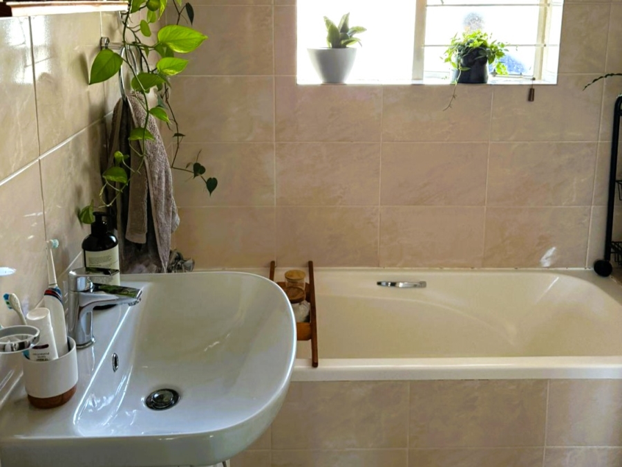 To Let 2 Bedroom Property for Rent in Northwold Gauteng
