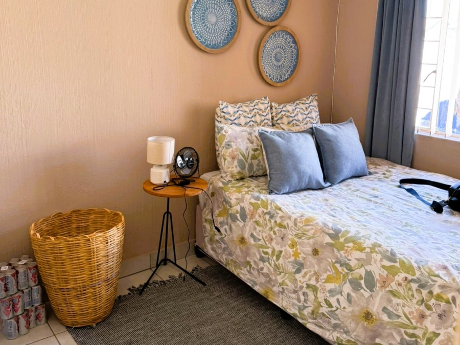 To Let 2 Bedroom Property for Rent in Northwold Gauteng