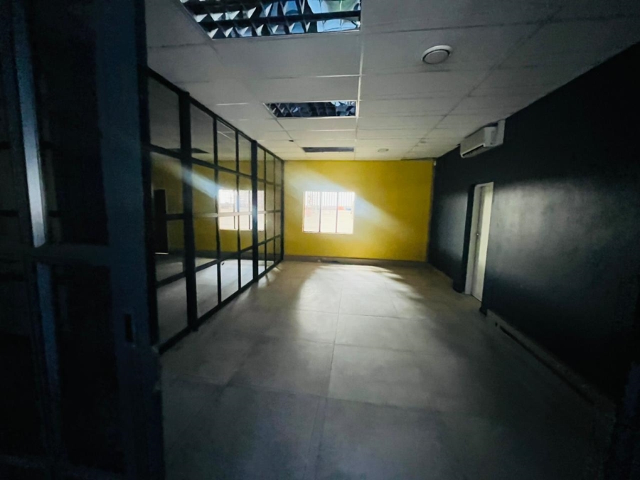  Bedroom Property for Sale in Mostyn Park Gauteng