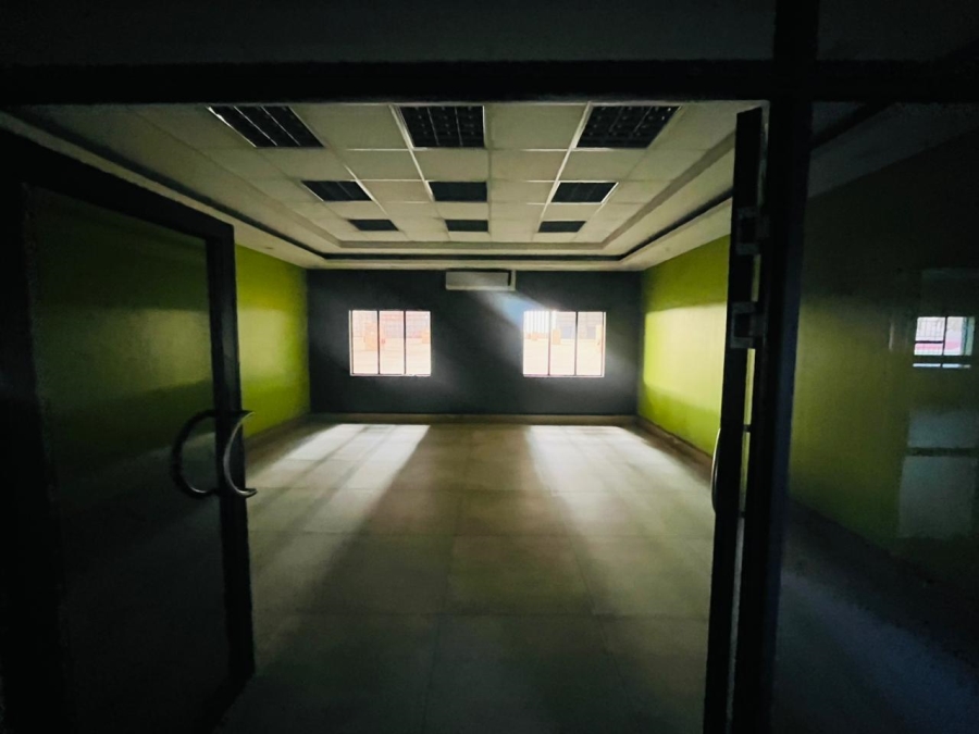  Bedroom Property for Sale in Mostyn Park Gauteng