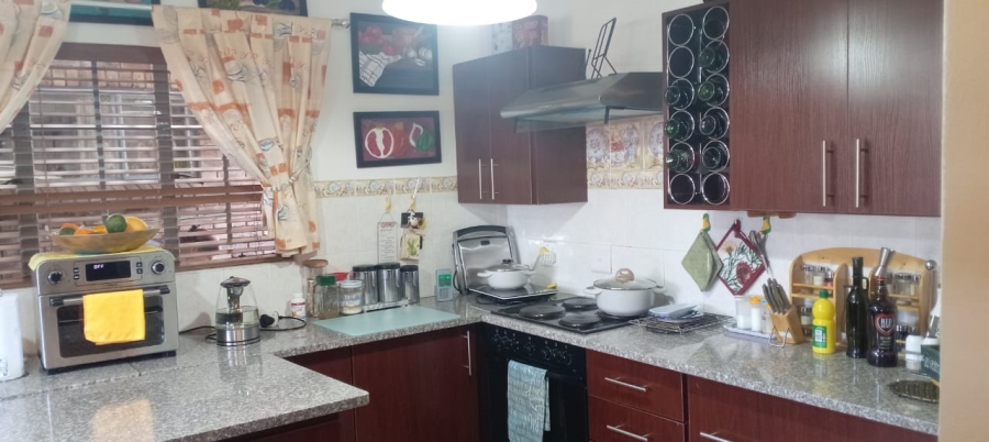 3 Bedroom Property for Sale in Ninapark Gauteng