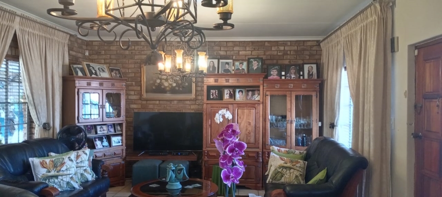 3 Bedroom Property for Sale in Ninapark Gauteng