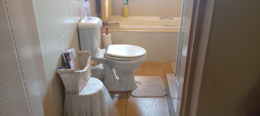 3 Bedroom Property for Sale in Ninapark Gauteng