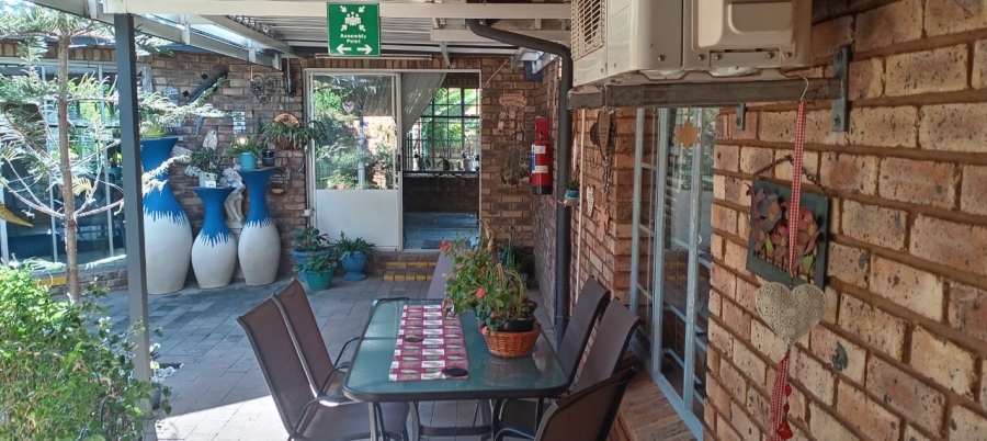 3 Bedroom Property for Sale in Ninapark Gauteng