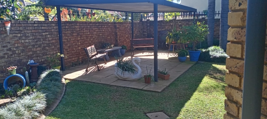 3 Bedroom Property for Sale in Ninapark Gauteng