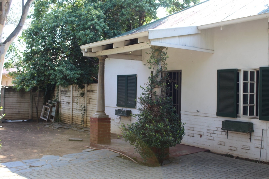 8 Bedroom Property for Sale in Pretoria Gauteng