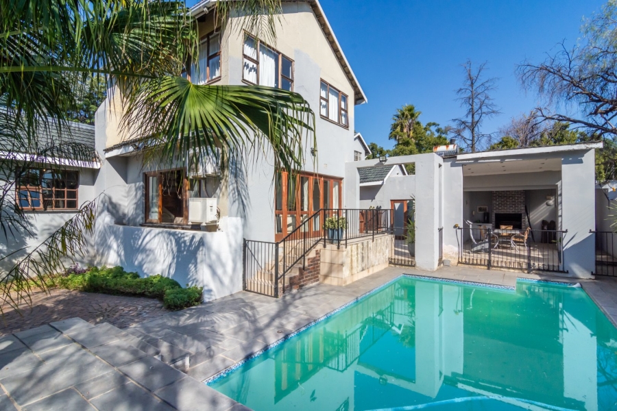 4 Bedroom Property for Sale in Lonehill Gauteng
