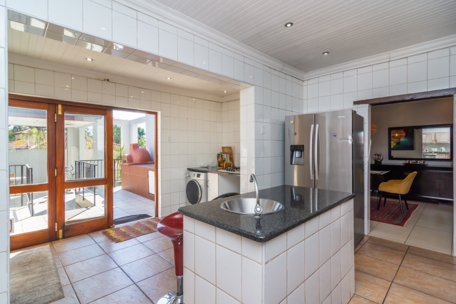 4 Bedroom Property for Sale in Lonehill Gauteng