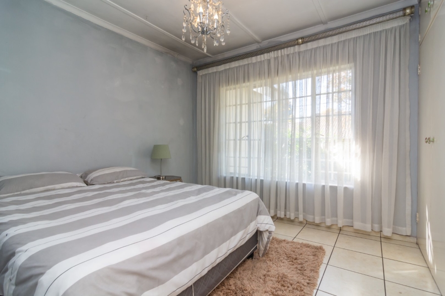 4 Bedroom Property for Sale in Lonehill Gauteng