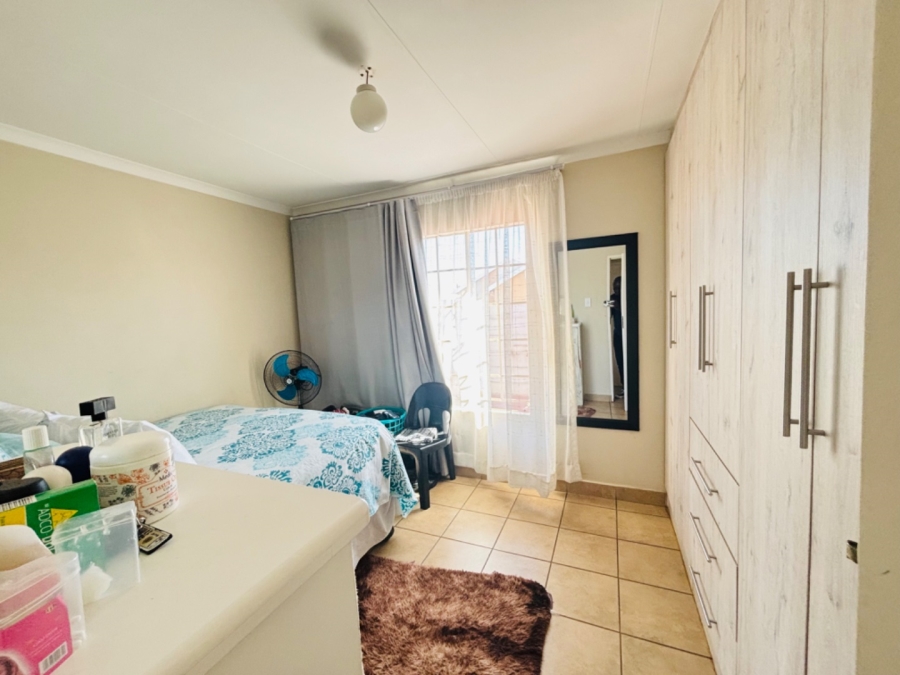 2 Bedroom Property for Sale in Sky City Gauteng