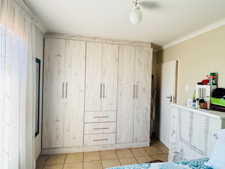 2 Bedroom Property for Sale in Sky City Gauteng