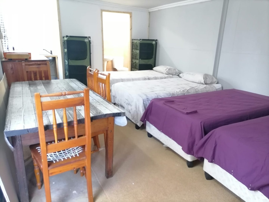 5 Bedroom Property for Sale in Annlin Gauteng