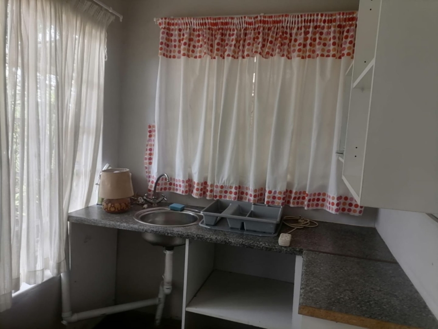 5 Bedroom Property for Sale in Annlin Gauteng
