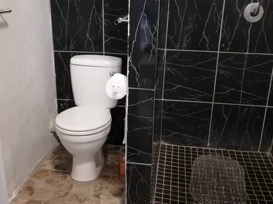 5 Bedroom Property for Sale in Annlin Gauteng