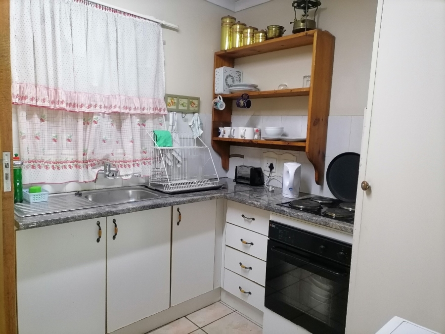 5 Bedroom Property for Sale in Annlin Gauteng