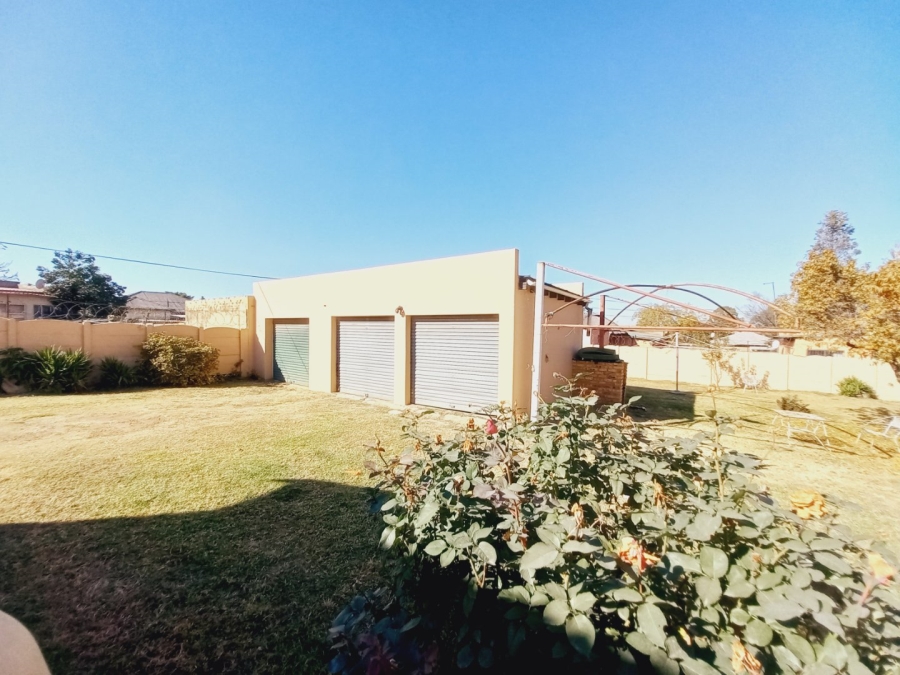 2 Bedroom Property for Sale in Primrose East Gauteng