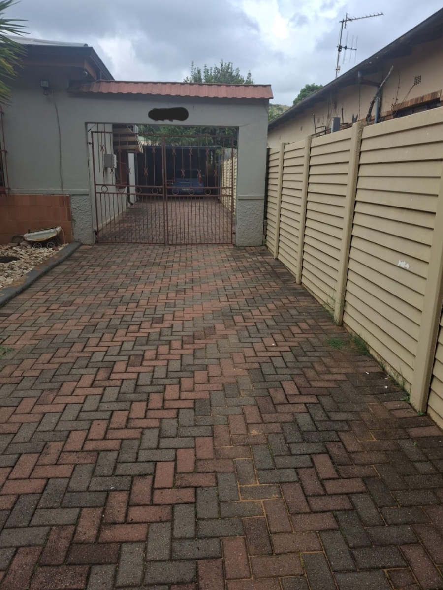 3 Bedroom Property for Sale in Pretoria Gardens Gauteng