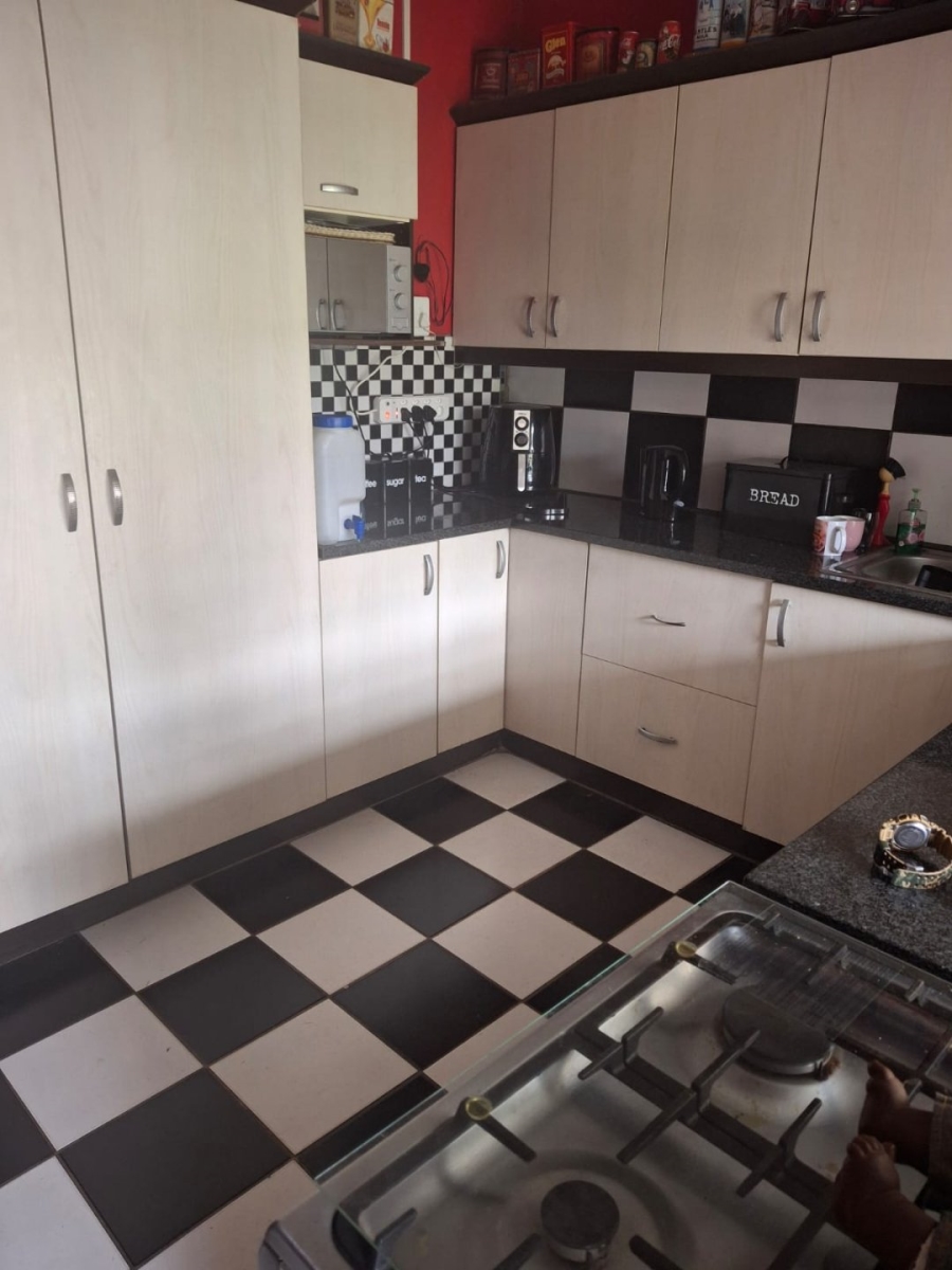 3 Bedroom Property for Sale in Pretoria Gardens Gauteng