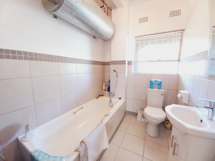 2 Bedroom Property for Sale in Croydon Gauteng