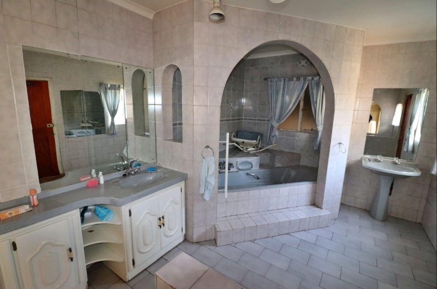3 Bedroom Property for Sale in Primrose Gauteng