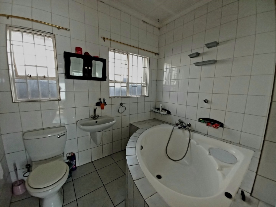 3 Bedroom Property for Sale in Croydon Gauteng