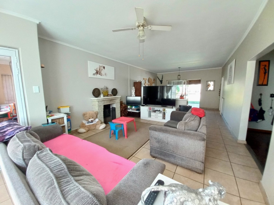3 Bedroom Property for Sale in Croydon Gauteng