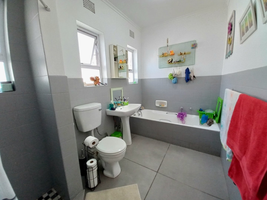 3 Bedroom Property for Sale in Croydon Gauteng