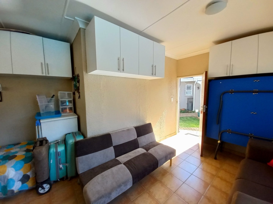 3 Bedroom Property for Sale in Croydon Gauteng
