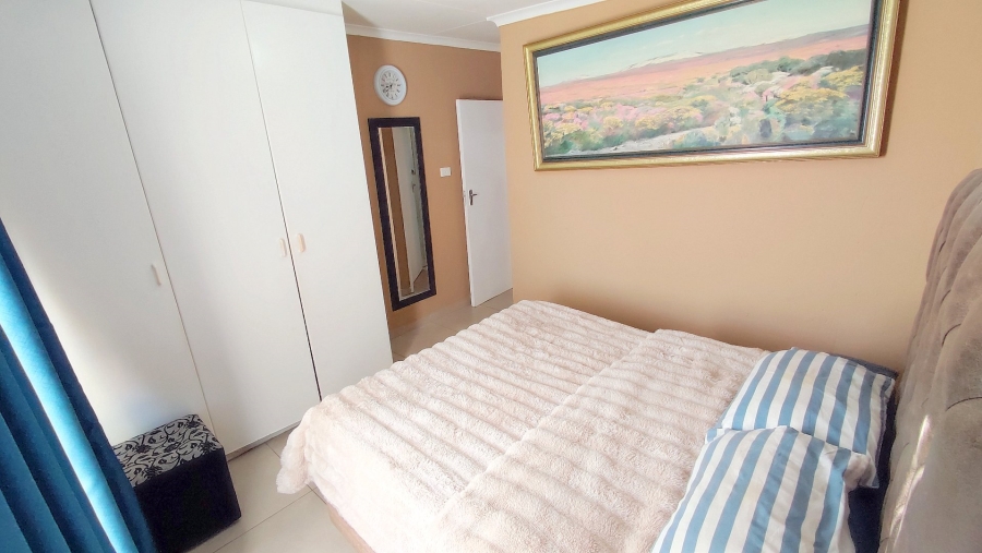 2 Bedroom Property for Sale in Heuwelsig Estate Gauteng