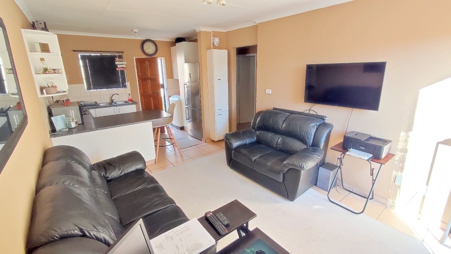 2 Bedroom Property for Sale in Heuwelsig Estate Gauteng