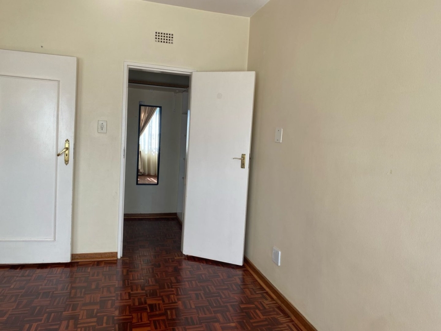 To Let 2 Bedroom Property for Rent in Parktown Gauteng