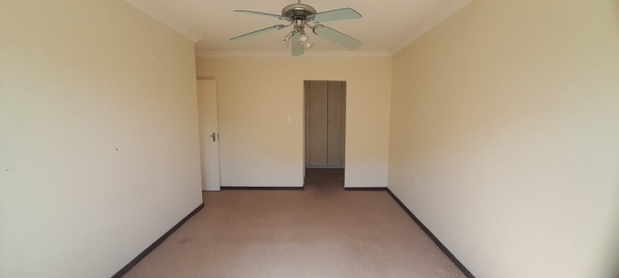To Let 3 Bedroom Property for Rent in Elardus Park Gauteng