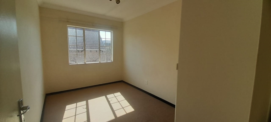 To Let 3 Bedroom Property for Rent in Elardus Park Gauteng