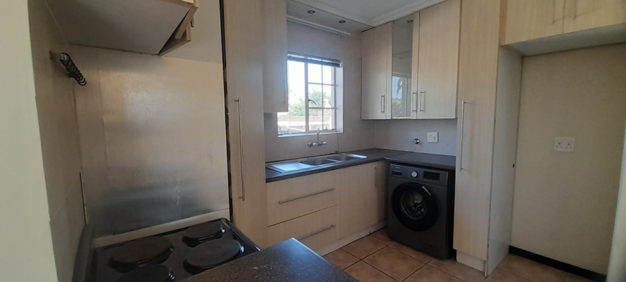 To Let 3 Bedroom Property for Rent in Elardus Park Gauteng