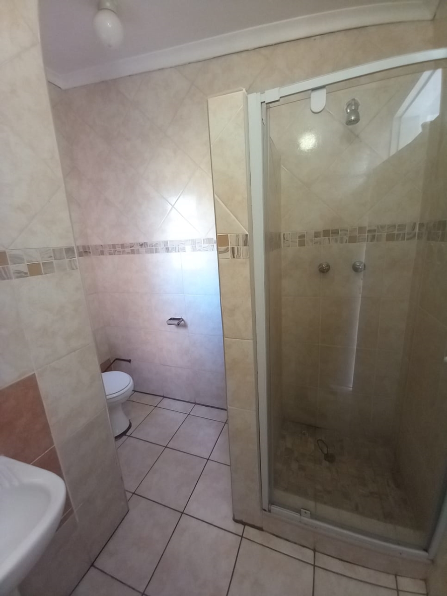To Let 2 Bedroom Property for Rent in Eldorado Park Gauteng
