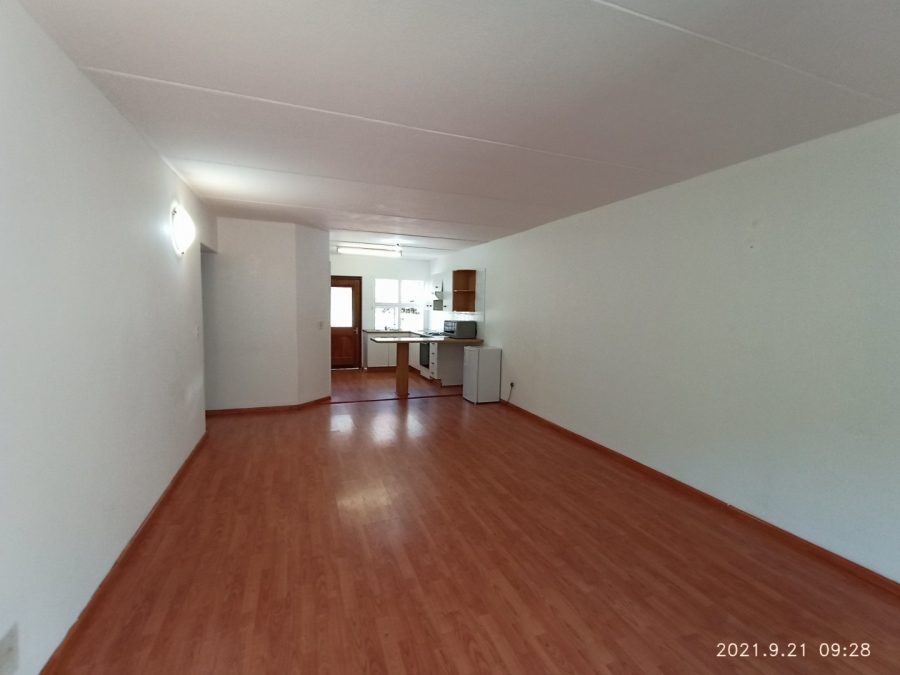 To Let 2 Bedroom Property for Rent in Illovo Gauteng