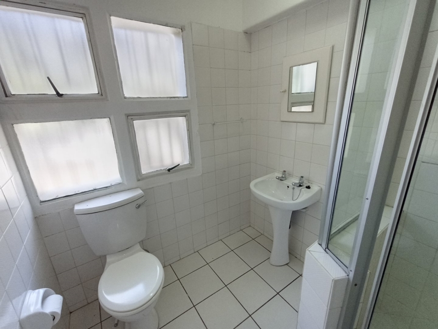 To Let 2 Bedroom Property for Rent in Illovo Gauteng