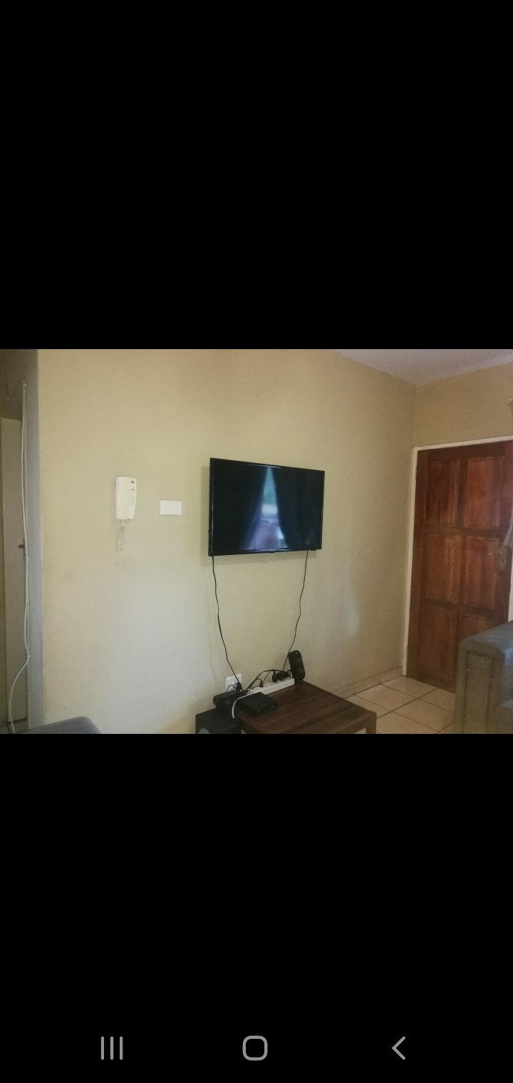 2 Bedroom Property for Sale in Pretoria West Gauteng