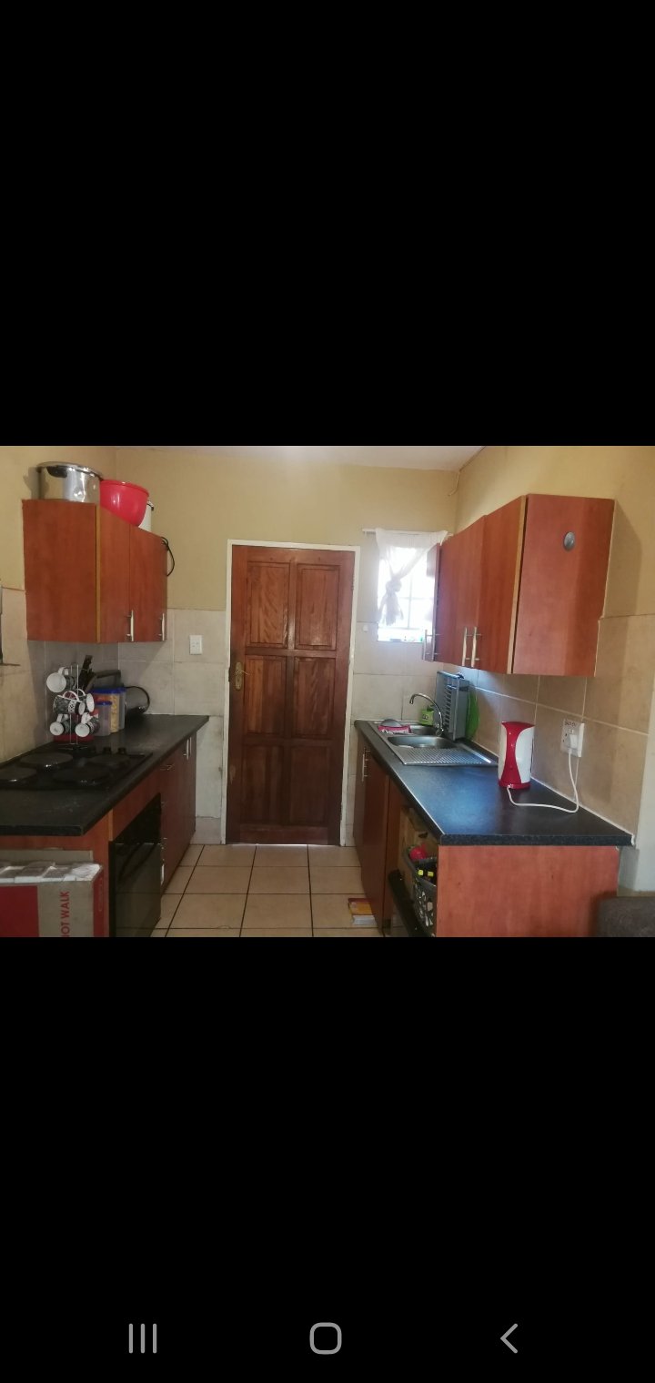 2 Bedroom Property for Sale in Pretoria West Gauteng