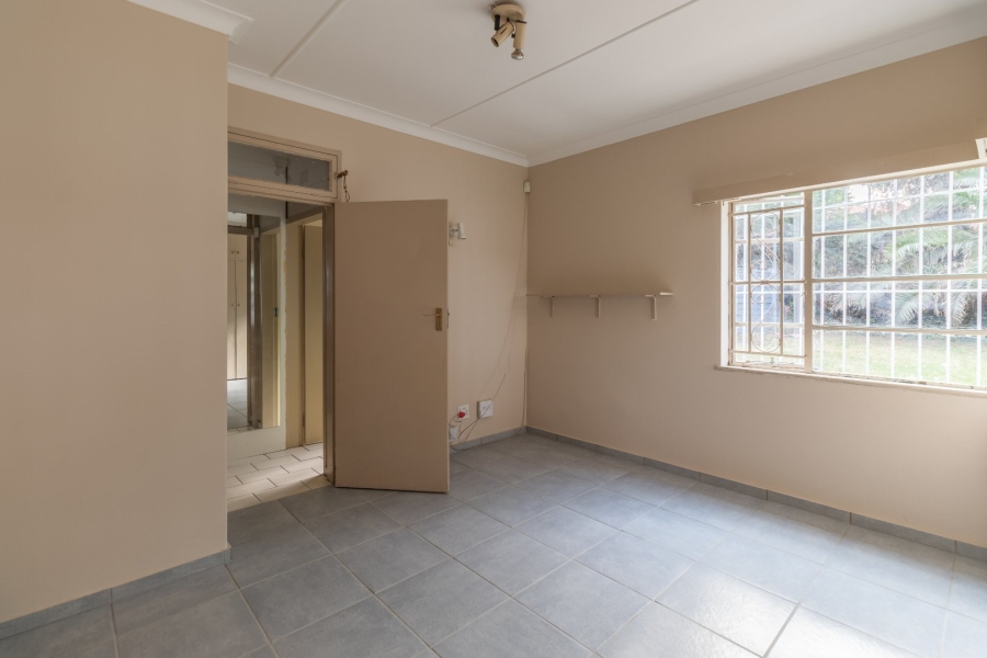 To Let 4 Bedroom Property for Rent in Franklin Roosevelt Park Gauteng