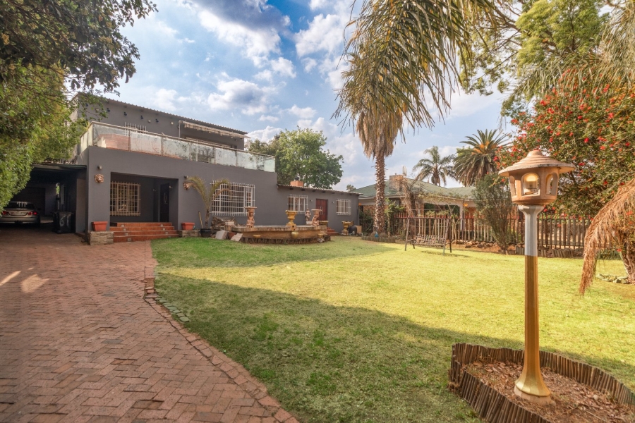 To Let 4 Bedroom Property for Rent in Franklin Roosevelt Park Gauteng